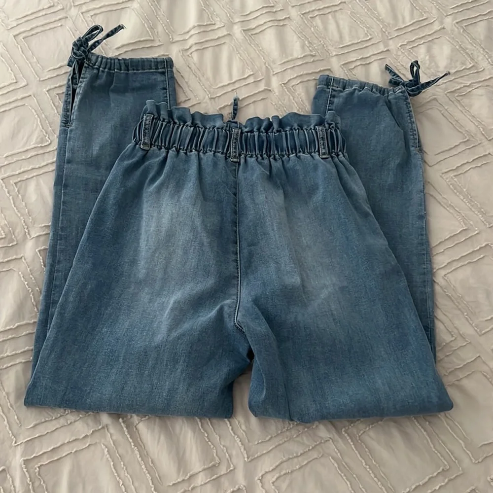 Jeans - Picture 3 of 3